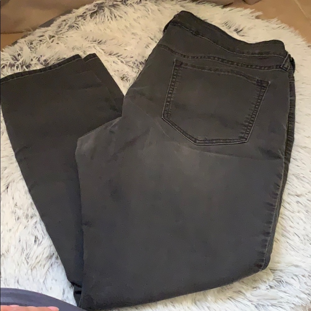 Old Navy rockstar jeans size 18